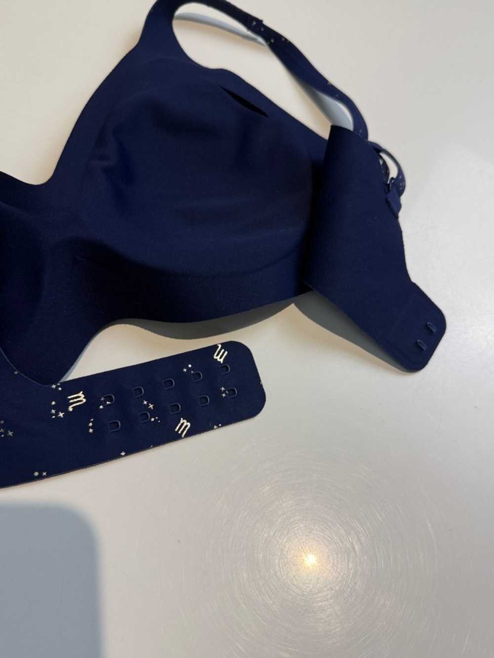Knix Revolution V-Neck Wireless Bra Size XS - Picture 4 of 5